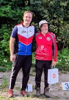 Kilpailunjohtaja ja -valvoja